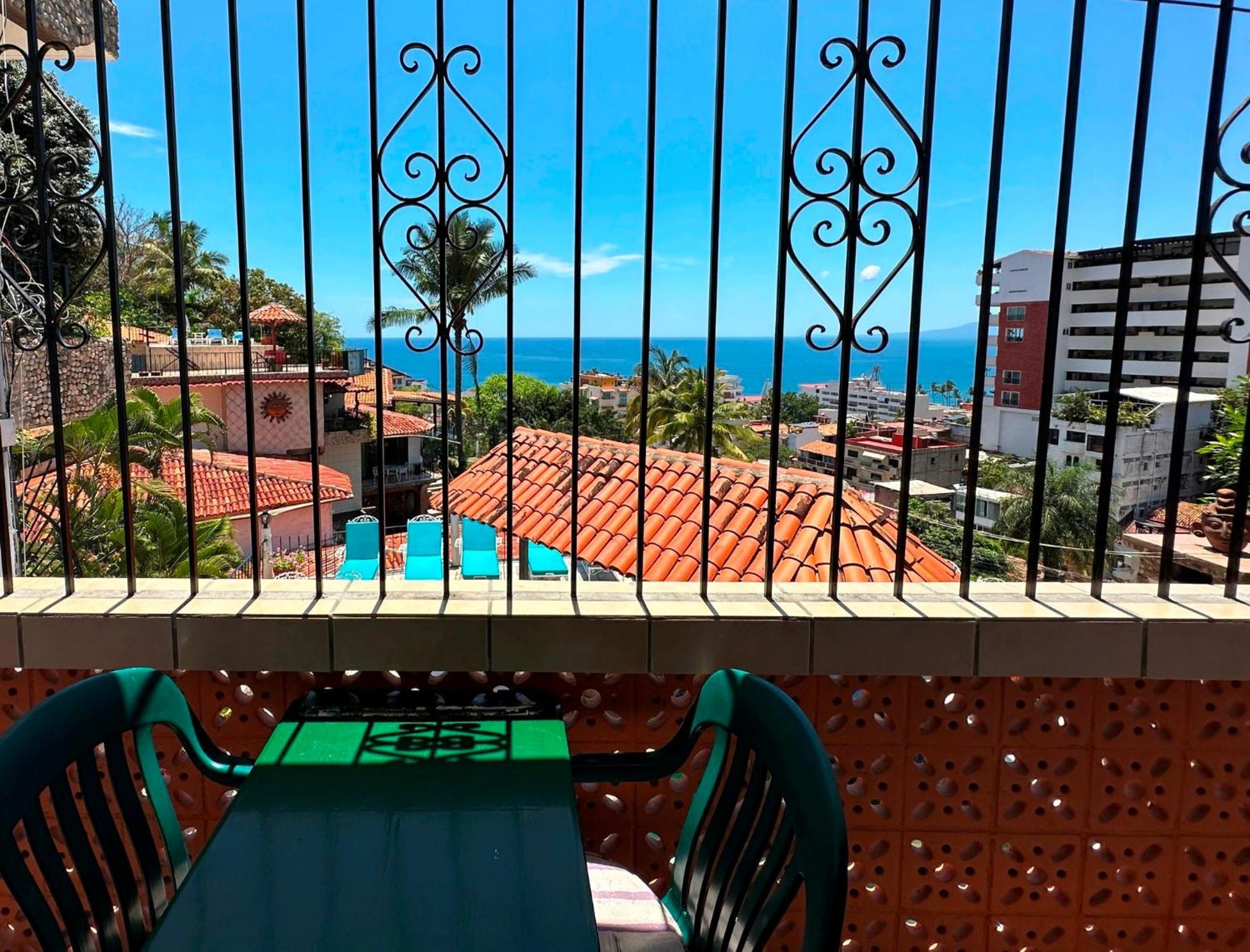 Casa Anita Aparthotel Puerto Vallarta Bagian luar foto